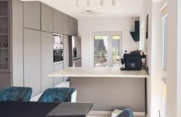 Casă ultra finisată - mobilată - piscină infinity