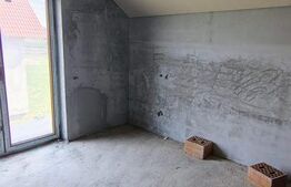 Casa de vanzare cu 5 camere in Rasnov - Brasov