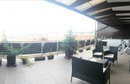 Vanzare apartament 3 camere, 70 mp, terasa, zona strazii Buna Ziua