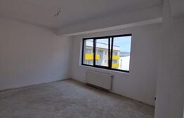 Apartament decomandat, 3 camere, intermediar, garaj, Zona Teilor ! 