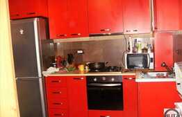 Apartament cu 2 camere, 50 mp! 2 balcoane! Loc parcare! Zona TERRA!