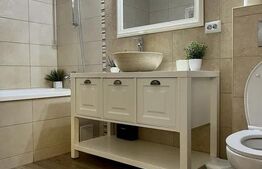 Apartament cu 2 camere, 67 mp, terasa de 35 mp, zona Coresi, Tractoru