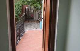 Vanzare apartament 3 camere, 80 mp, parcare, zona strazii Donath