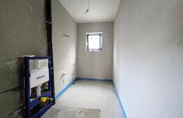 Investitie - Casă tip duplex, spațiu comercial și garaj - Andrei Muresanu