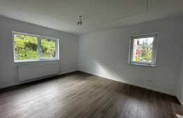 Apartament de vanzare, cu 2 camere, 50 mp, complet renovat, zona Racadau 