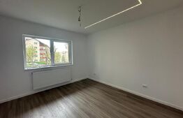 Apartament de vanzare, cu 2 camere, 50 mp, complet renovat, zona Racadau 