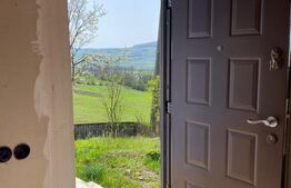 Casa  cu 10000mp de teren in Buza, la 50 km de Cluj-Napoca