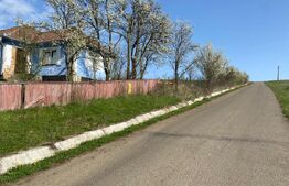 Casa  cu 10000mp de teren in Buza, la 50 km de Cluj-Napoca