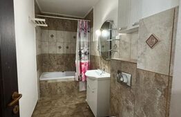 Apartament 2 camere, posibilitate parcare, zona Stejarului