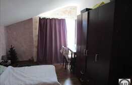 Mansarda de vanzare, 2 camere, 53.84 mp! Zona strazii Florilor!