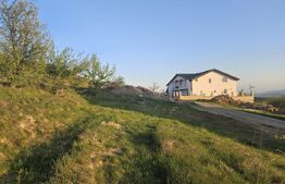 Teren 1150 mp, cu certificat de construire Salicea, central, cu panorama !
