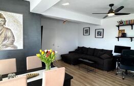 Apartament tip penthouse de vanzare, 2 camere, terasa, zona Coresi