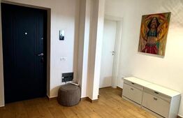 Apartament tip penthouse de vanzare, 2 camere, terasa, zona Coresi