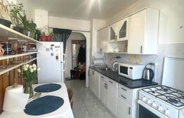 Apartament 3 camere, decomandat, 70 mp, 2 garaje, Piata Marasti