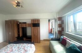 Apartament 3 camere, decomandat, 70 mp, 2 garaje, Piata Marasti