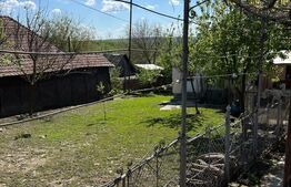 2 case cu teren 1100mp, toate utilitatile, asfalt, Cojocna