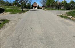 2 case cu teren 1100mp, toate utilitatile, asfalt, Cojocna