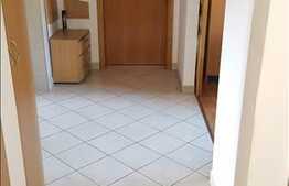 Vanzare apartament 4 camere, 96 mp, garaj, parcare, boxa, zona strazii Bucuresti