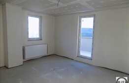 Vanzare Penthouse 3 camere, 109 mp, terase,garaj, boxa, zona strazii Avram Iancu