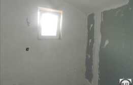 De vanzare 2 camere, decomandat, 55 mp! Zona usor accesibila! Optional garaj!