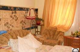 1 camera, 50 mp in zona Pietei Mihai Viteazul!