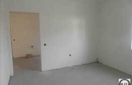 Apartament cu 2 camere, decomandat! 51 mp, loc de parcare!