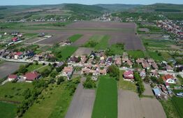 Teren de vanzare 8.700 mp în Livada comuna Iclod