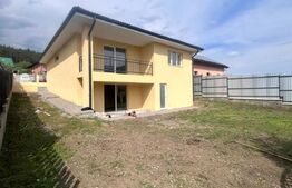 Casa cu 5 camere, 132 mp utili, 400 mp teren, Campenesti