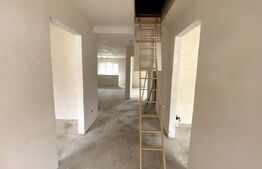 Casa cu 5 camere, 132 mp utili, 400 mp teren, Campenesti