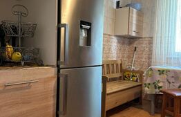 Apartament de vanzare, cu 2 camere, 51 mp, semidecomandat, zona Astra