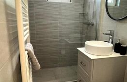 Apartament modern de vanzare, cu 2 camere, 38 mp,  etaj 2, zona Florilor