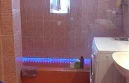 Vanzare apartament 3 camere, 113 mp, loc de parcare, zona Iulius Mall