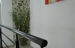 Vanzare apartament 4 camere, 102 mp, terasa, parcare, zona strazii Edgar Quinet