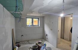 Apartament cu 2 camere, 34 mp, curte proprie/grădină, zona Piața Cipariu