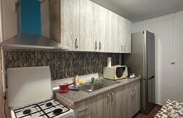 Apartament cu 2 camere, 55 mp, decomandat, zona Griviței, Brașov