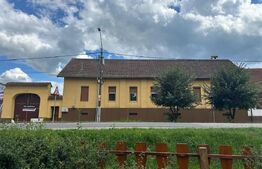 Casa saseasca autentica, complet renovata – de vanzare în Cincu, Brașov