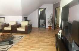 Vanzare mansarda inalta, 3 camere, 92 mp! Loc de parcare! Zona strazii Eroilor!