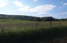 Teren intravilan, 1020mp ,cu autorizatie de construire, in Aiton