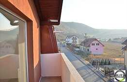 1 camera de vanzare zona strazii Cetatii.