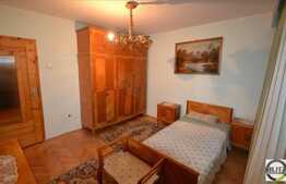 Vanzare apartament 3 camere, 73 mp, boxa, garaj, zona Iulius Mall