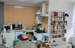 apartament cu 3 camere decomandat  pe 2 nivele 