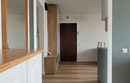 Apartament de vanzare, cu 3 camere, 68 mp, 2 bai, zona Intre Lacuri