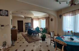 Casa deosebita 260 mp, teren 400 mp, zona Andrei Muresanu Engels