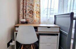 Apartament cu 2 dormitoare, 56mp, 2 parcari, baie cu geam, zona Centrala