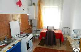 2 camere, decomandat, 48 mp, zona strazii Florilor, parcare inclusa!