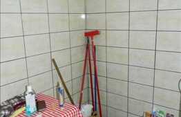 2 camere, decomandat, 48 mp, zona strazii Florilor, parcare inclusa!