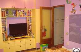 Vanzare apartament 2 camere, 44,56 mp, boxa, parcare, zona strazii Bucium