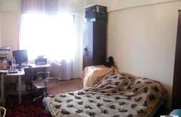 Vanzare apartament 3 camere, 88 mp, decomandat, garaj, zona centrala