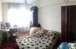 Vanzare apartament 3 camere, 88 mp, decomandat, garaj, zona centrala