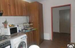 Vanzare apartament cu 2 camere, 52 mp! Loc de parcare! Zona strazii Eroilor!